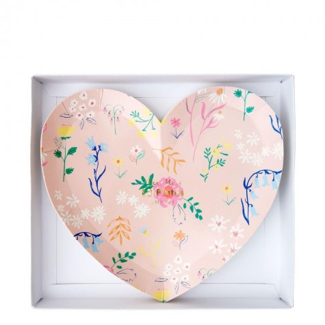 Piattini di carta a forma di cuore con fantasia floreale