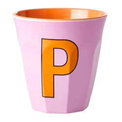 Bicchiere in melamina rosa con lettera P