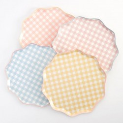 Piatti piani di carta fantasia a quadretti 2