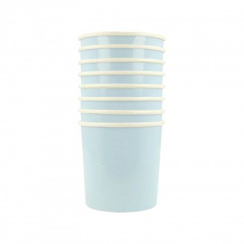 Bicchieri di carta azzurro cielo