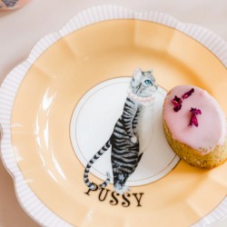 Piatto da dessert in porcellana Pussy | Yvonne Ellen 2