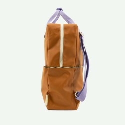 Zaino in plastica riciclata con tasca frontale 2