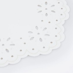 Tovaglioli di carta bianchi fantasia Broderie Anglaise 2