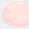 Piatti piani compostabili rosa con bordo smerlato | Meri Meri