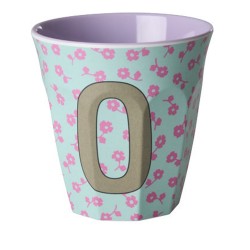 Bicchiere azzurro con fiori e iniziale O | RICE