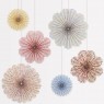 Decorazioni di carta a forma di girandole stile Liberty |