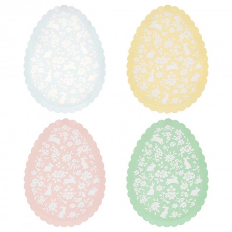 Piatti di carta floreali a forma di uovo | Gallinasmilza