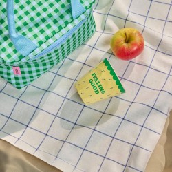 Bicchiere medio giallo con Snoopy sui pattini | Gallinasmilza 2