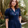 Abito midi in jersey blu navy con fiori e palme tropicali |