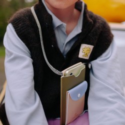 Porta cellulare a tracolla... 2