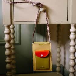 Porta cellulare a tracolla... 2