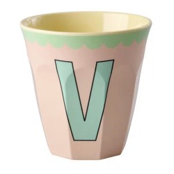 Bicchiere medio rosa chiaro con lettera V | Gallinasmilza