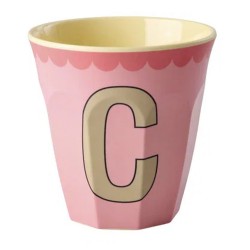 Bicchiere medio rosa con lettera C | Gallinasmilza